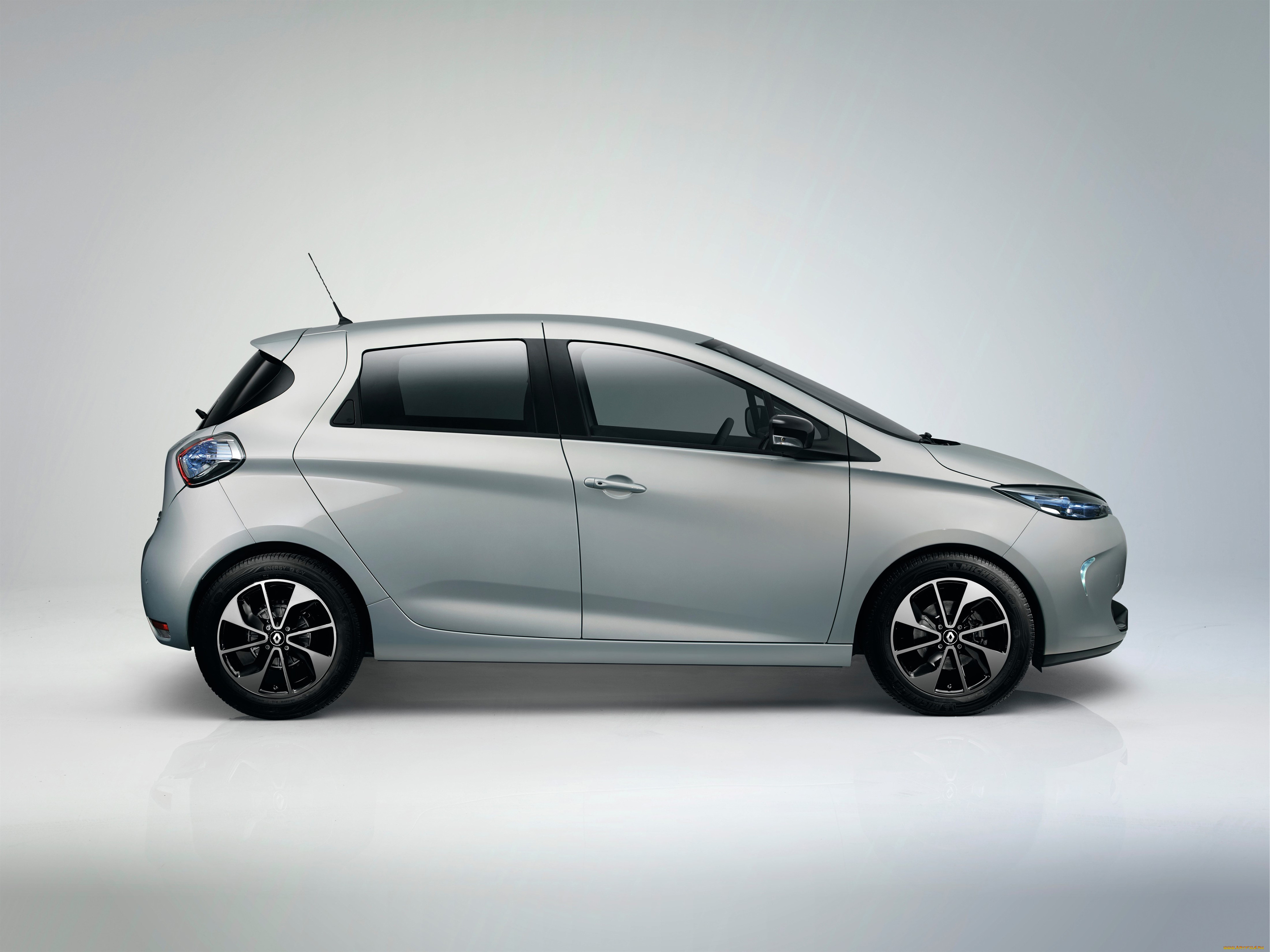 , renault, swiss, edition, zoe, ze, 2016
